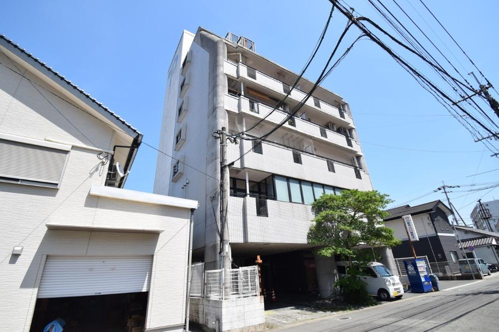 サニーロイヤル新飯塚南