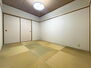 スパックス箱根・宮ノ下Ｂ棟 リビングに面する約6畳の和室です。畳の表替等の相談も承ります。
