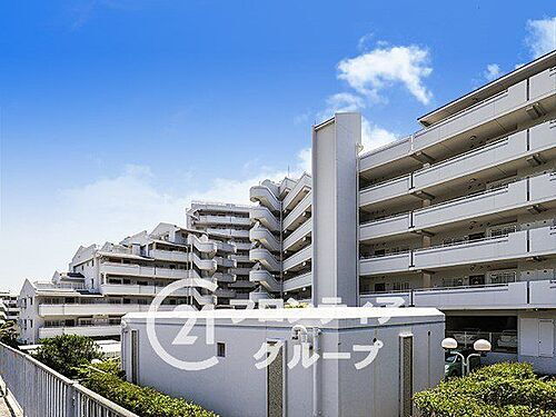 グレーシィ須磨弐番館 中古マンション 大規模マンションは、充実した共用施設と安心の管理体制で、快適な暮らしを提供する理想的な住環境です!