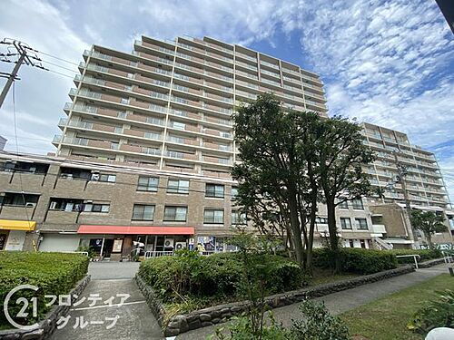 メゾン・ド上高丸A棟 中古マンション 周辺には買い物施設や公共施設など便利な施設が充実しており利便性の良い環境です!