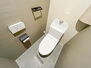 ファミールタワープラザ岡山イーストタワー ホワイトを基調としたトイレになります。 広々としていますね。