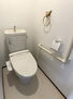 エバーグリーン松山１号館 ウォシュレット機能付きトイレです♪タオルリングやペーパーホルダーも完備です♪