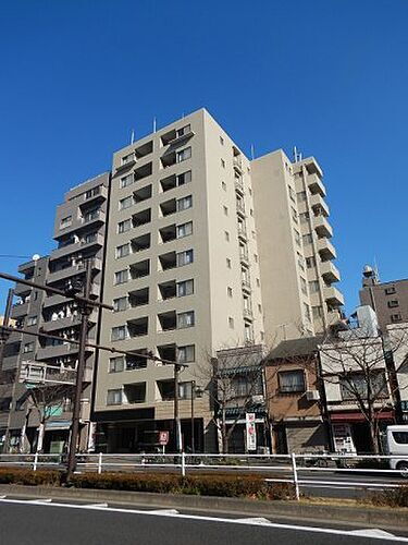 東京都台東区千束３丁目 11階建