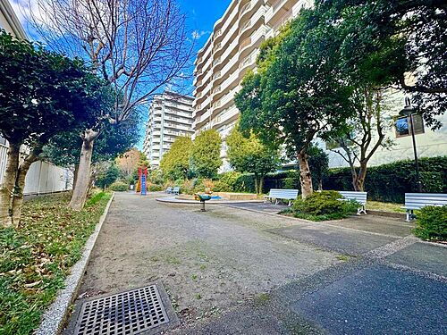 東京都小平市小川町１丁目 14階建