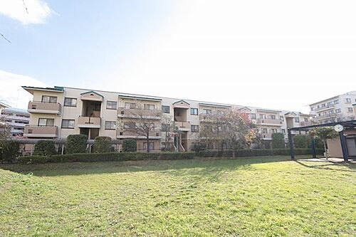 ライフヒルズ星の郷南１番館