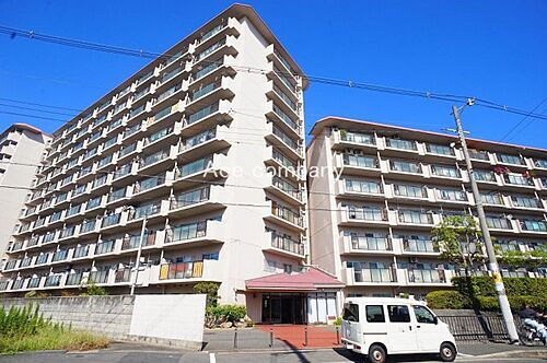ローレルハイツ八尾１号棟