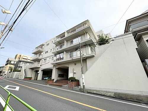 東京都練馬区旭町３丁目 10階建