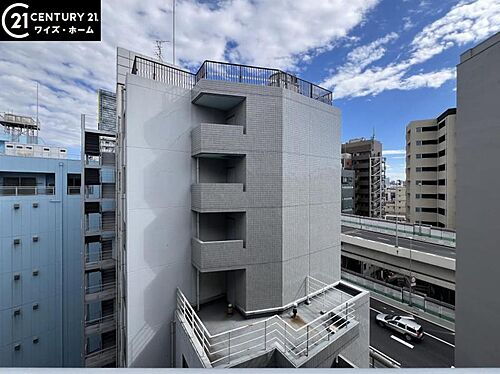 東京都世田谷区池尻３丁目 地上11階地下1階建