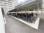 リビオ尼崎ＳＴＡＴＩＯＮ　ＣＩＴＹ 自転車置き場は、オートロック設備の内側となっております。