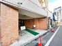 シーアイマンション神奈川 清潔感溢れる玄関がお出迎えする本邸宅の物語は、ここから始まる日常を期待させます。