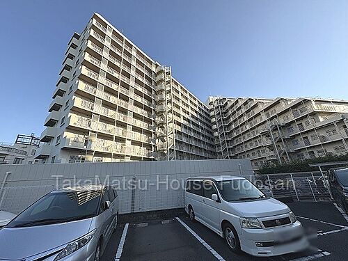 東京都江戸川区中葛西５丁目 11階建