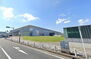 シャンボール西岡崎 岡崎市図書館交流プラザりぶら 590m