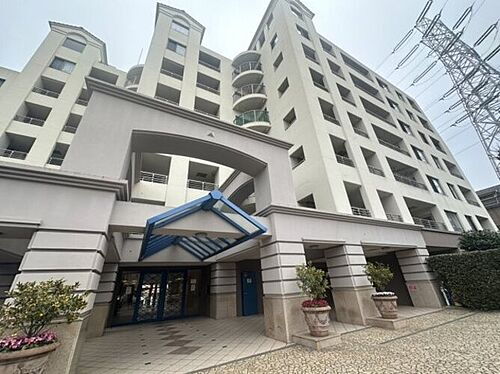 クレッセントユーパリノスの丘パームヒルズ