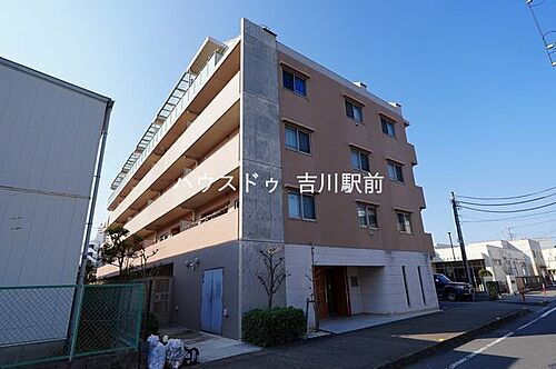 ウッドライク三郷