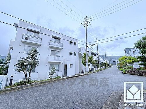 シェラビラ東山台五番街１０４号棟