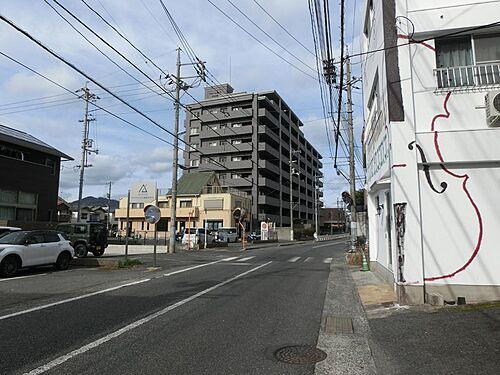 広島県広島市安佐北区口田南２丁目 9階建