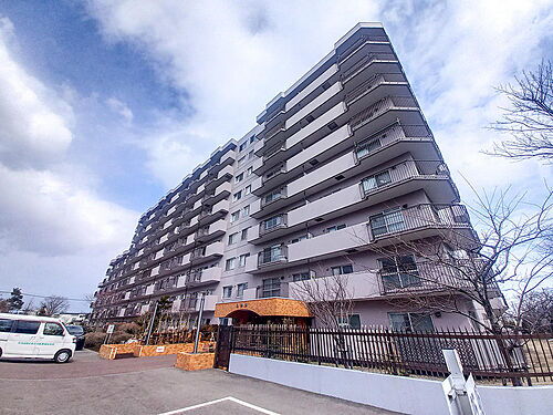 北海道札幌市北区新琴似九条２丁目 9階建