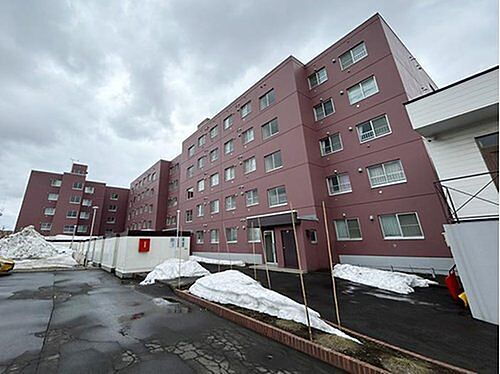 北海道札幌市西区発寒十三条４丁目 5階建