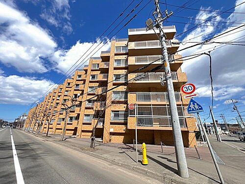 北海道札幌市中央区南二十八条西１２丁目 6階建