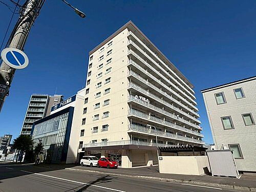 北海道札幌市豊平区豊平二条８丁目 11階建
