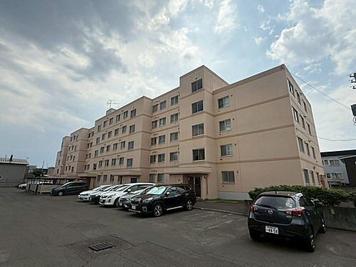 北海道札幌市西区八軒十条東２丁目 5階建