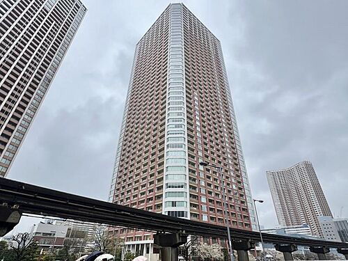 東京都港区芝浦４丁目 49階建