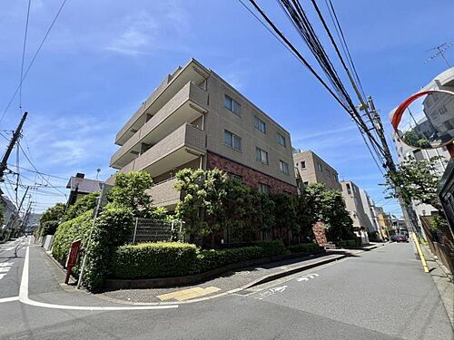 東京都目黒区中央町２丁目 6階建
