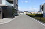アルファステイツ新居浜駅 前面道路含む現地写真