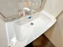 コープ野村松戸 ハンドシャワー付き、使いやすい洗面台