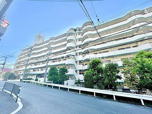 日下町1丁目_ディオ・フェルティ石切_石切駅 ●2025年3月新価格発表!●2024年8月リフォーム済み!●近鉄奈良線「石切駅」まで徒歩約11分♪ ●孔舎衙東小まで徒歩約8分!●孔舎衙中まで徒歩約14分●山手で静かな住宅地です♪