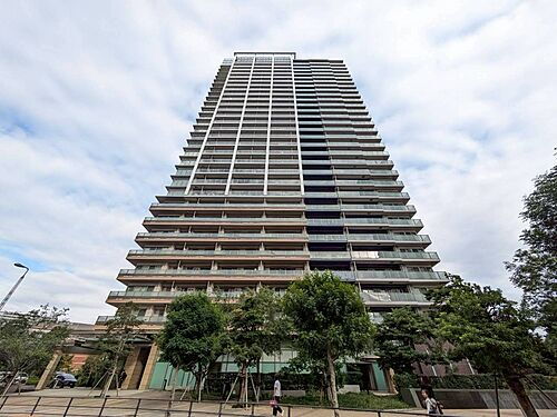 ベイズ　タワー＆ガーデン