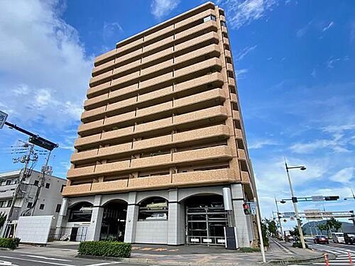 ダイアパレスサンポート高松　４０２　４階　３ＬＤＫ