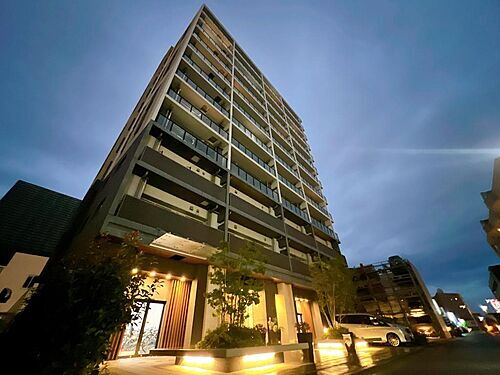 静岡県静岡市駿河区東静岡２丁目 12階建