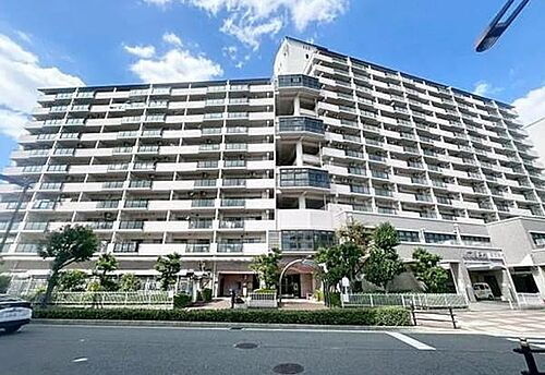 あべのマルシェ西館