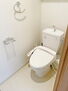 プレミスト和泉府中　中古マンション トイレには快適な温水洗浄便座付