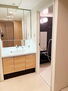 プレミスト和泉府中　中古マンション 暮らしを快適に変えるシャワー付洗面台