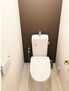 和泉鶴山台アーバンコンフォート トイレには快適な温水洗浄便座付