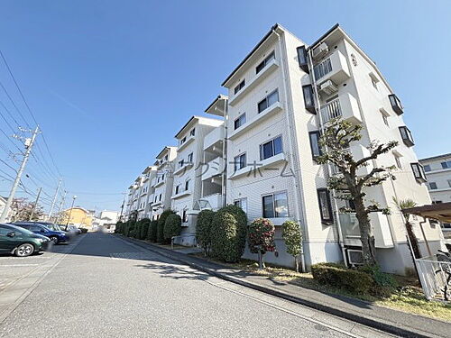 入間扇町屋団地　８号棟