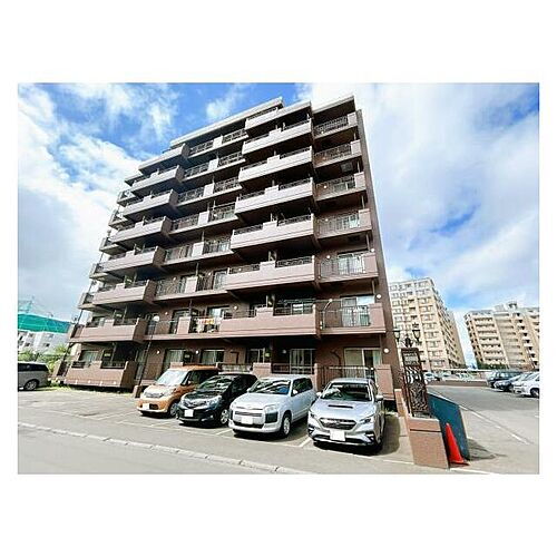 北海道札幌市手稲区曙二条２丁目 8階建