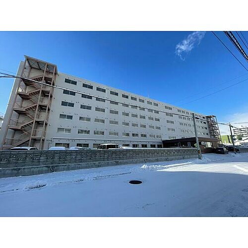 北海道札幌市白石区本郷通２丁目北 地上6階地下1階建