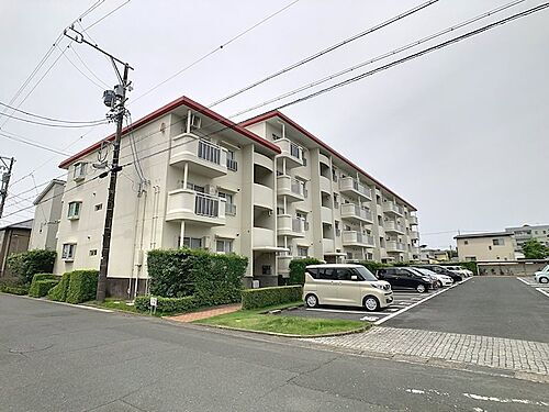 芳川ハイツ４号棟
