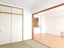 シーズガーデン武蔵藤沢 6.0帖の和室は、どこか懐かしさを感じさせる、ほっとできる空間です。 