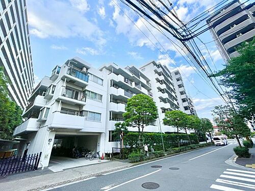 東京都江戸川区西葛西２丁目 9階建
