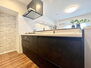 ハイツグリーン千住 スマートな意匠と充実の機能を備えたキッチンが、暮らしにおいしい彩りを添えます。