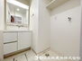 マイキャッスル宮崎台５　「メゾネットマンション」 ゆとりある洗面スペースは朝の身支度もスムーズに進みます！