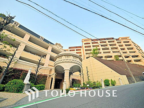 神奈川県横浜市南区永田台 11階建