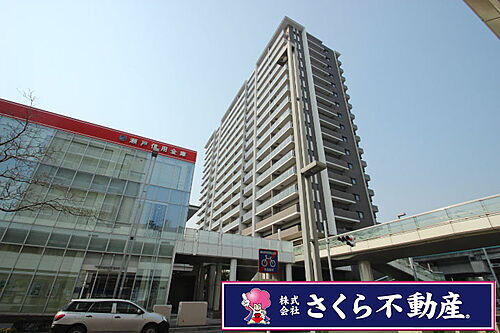 愛知県名古屋市緑区鳴海町字上汐田 18階建