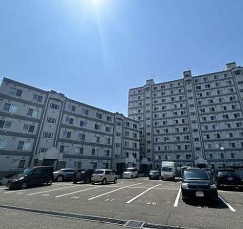 北海道札幌市白石区北郷四条１丁目 11階建