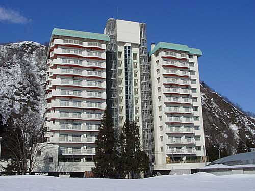 ホワイトプラザ湯沢フォーレＩＩ