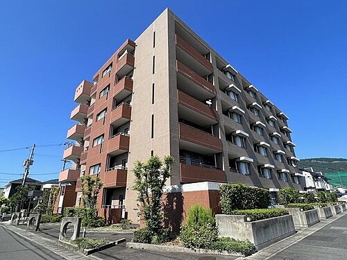 ファミール屋島西町